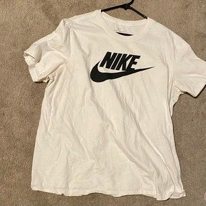 Men's Nike graphic T-Shirt BUNDLE